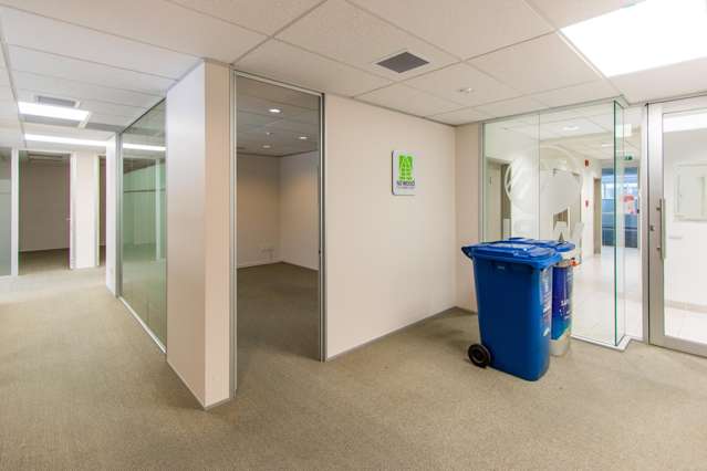 Suite 2/507 Lake Road Takapuna_2