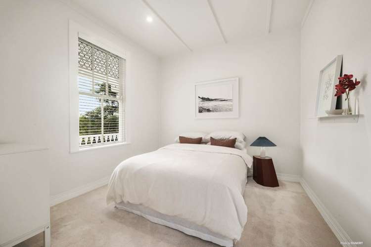 703 Huia Road Parau_13