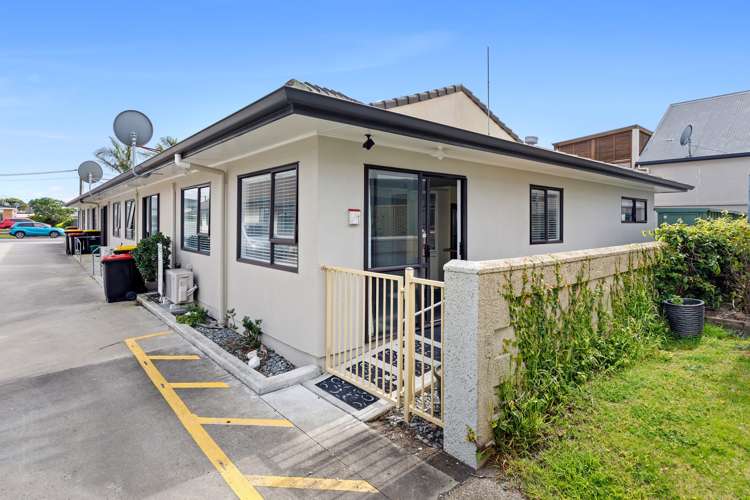 8e Heath Street Mount Maunganui_7