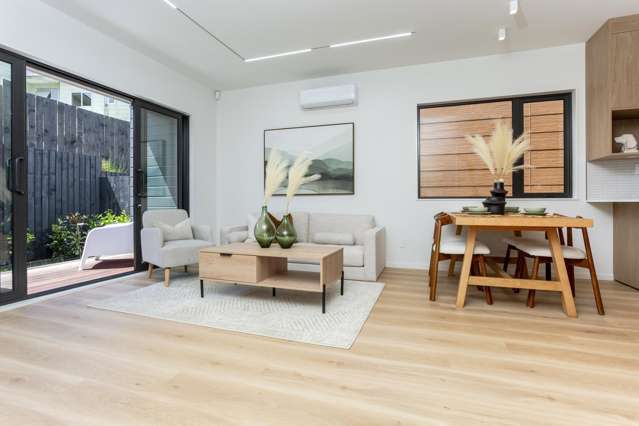 2/30 Kiteroa Terrace Rothesay Bay_3