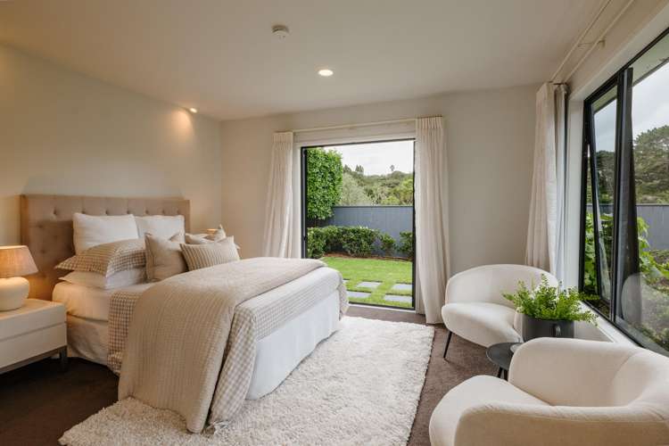 15B La Roche Place Northcote_16