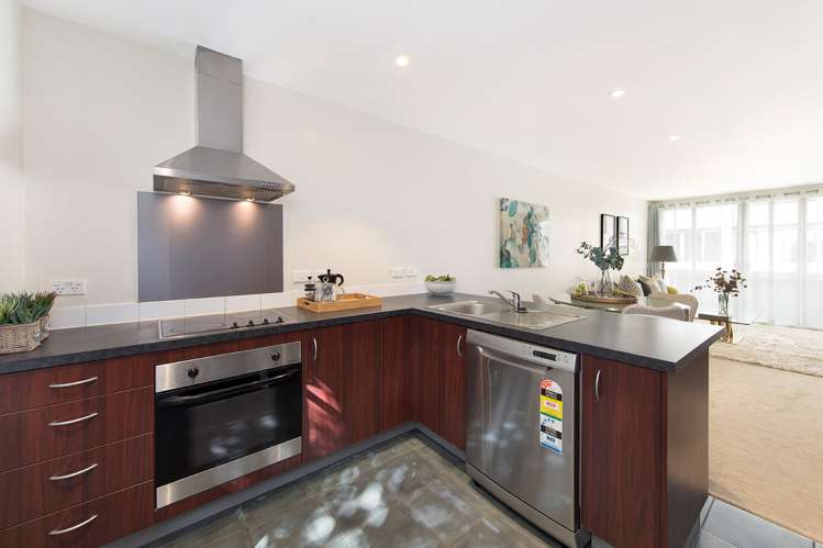 45/852 Mount Eden Road Three Kings_7