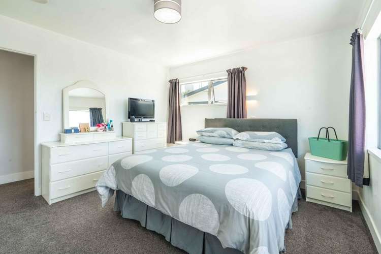 68 Windsor Road Bellevue_13