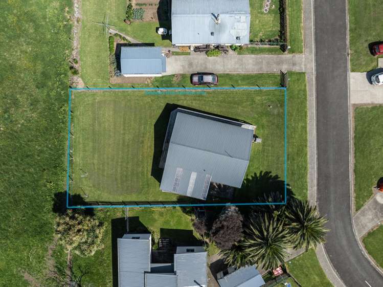 7 Rawinia Place Te Kaha_18
