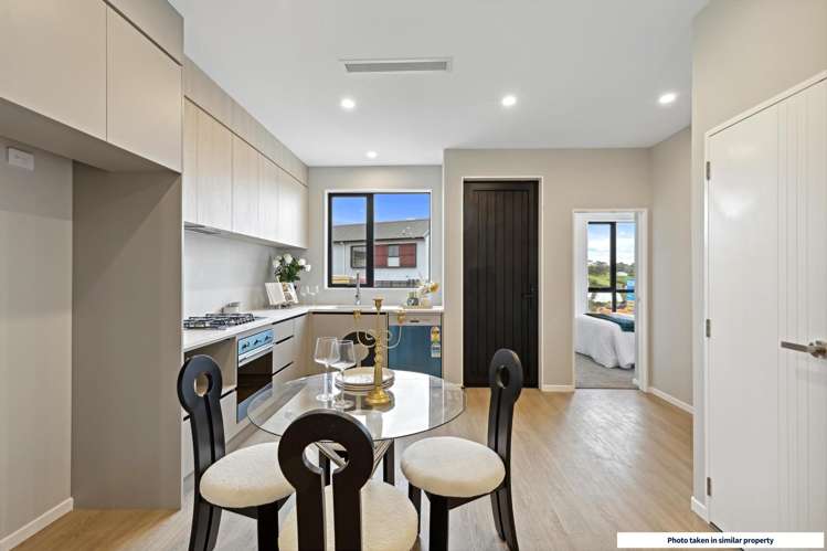 8 Kotiu Place_3