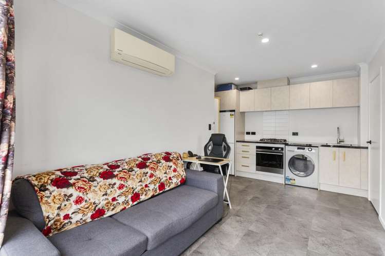 2 Opaoa Way Aotea_25