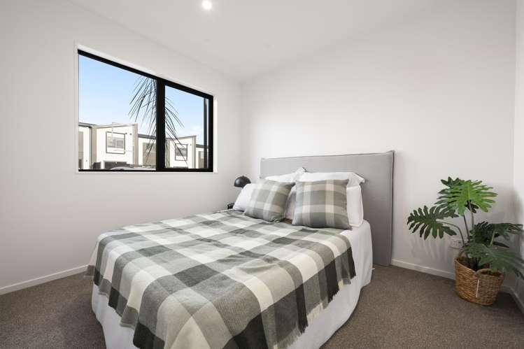 6/4 Ngaroma House Drive Hobsonville_7