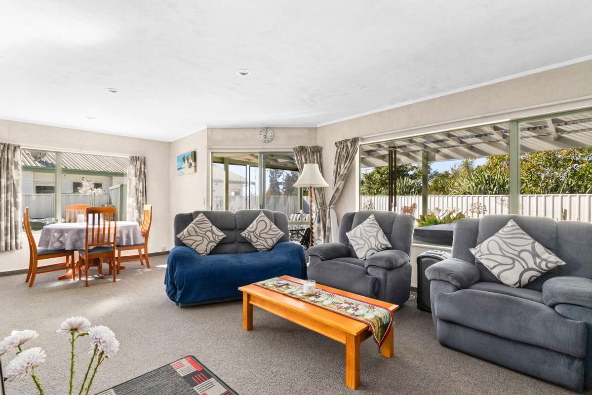 2/15 Burness Road_1