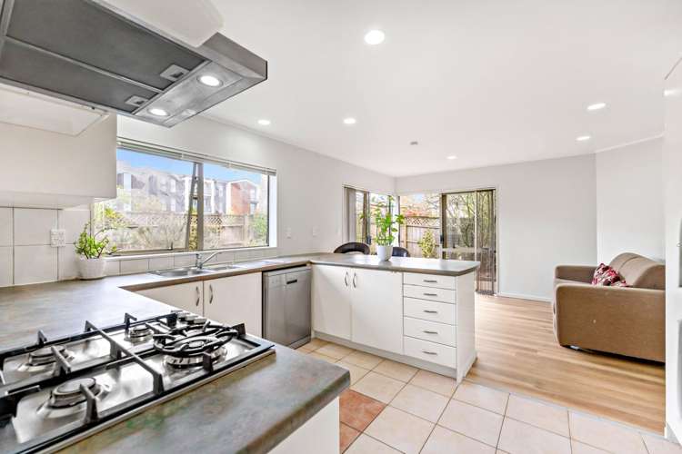 1/238 Botany Road Golflands_7