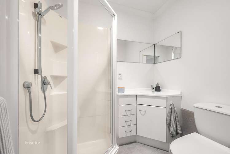 3 Roseveare Grove Te Marua_14