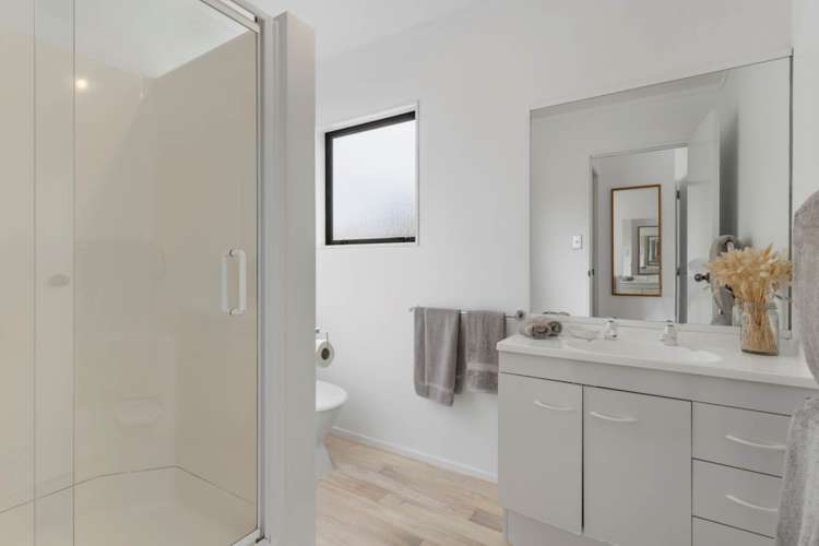 32 Donald Street Stanmore Bay_10