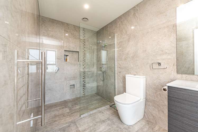 43 Montgomery Road Westmere_14