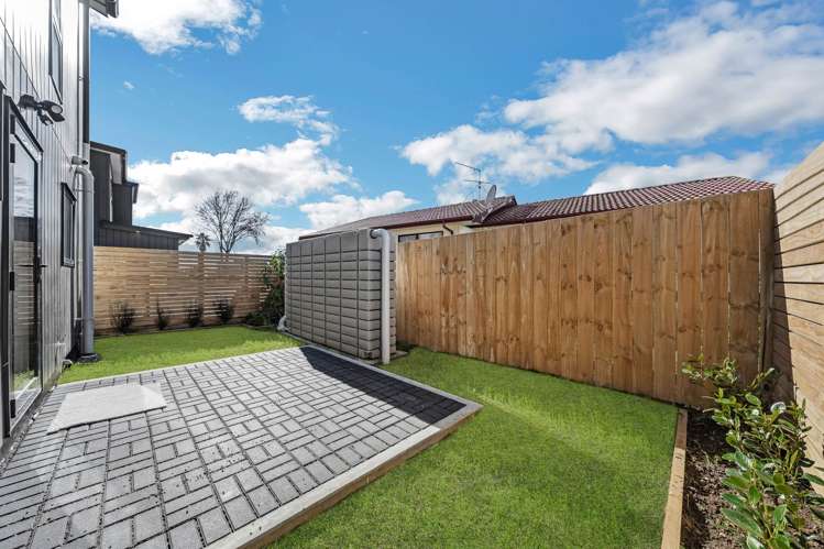 Lot 1-4/71 Pah Road Papatoetoe_15