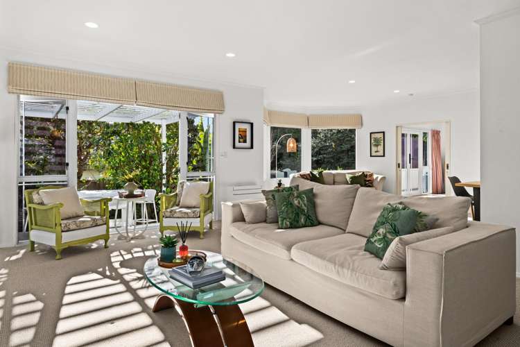 9 Amner Place Bluff Hill_19