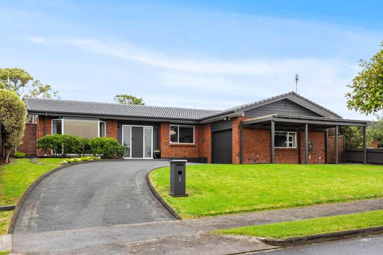 6 Camira Place Botany Downs_32