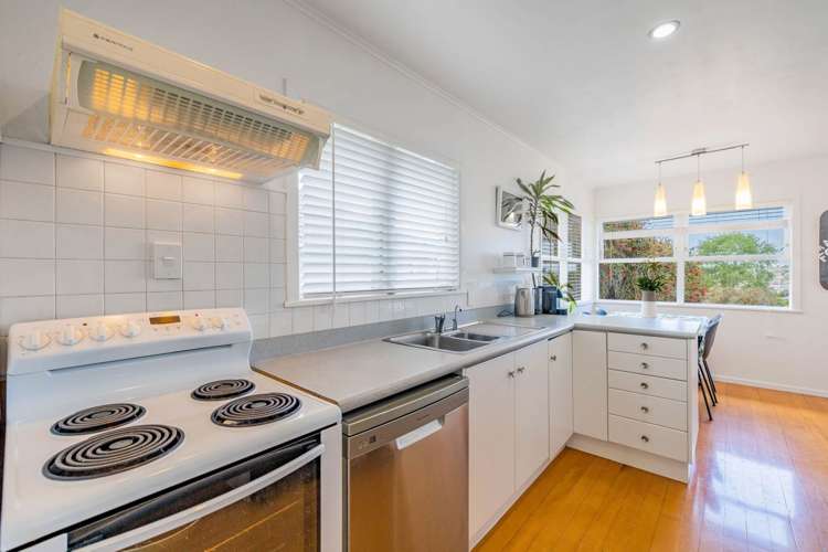 37 Rosalind Road Glenfield_13