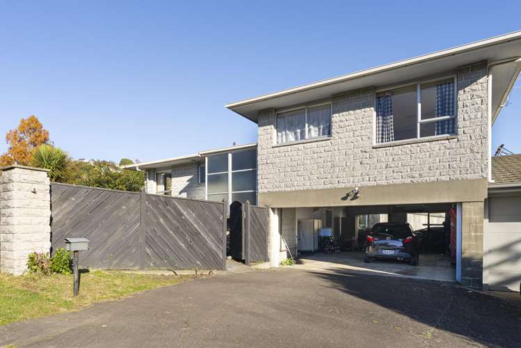 1/1 Cawthron Crescent Annesbrook_12