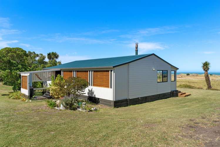 212 Flat Point Road Masterton_12