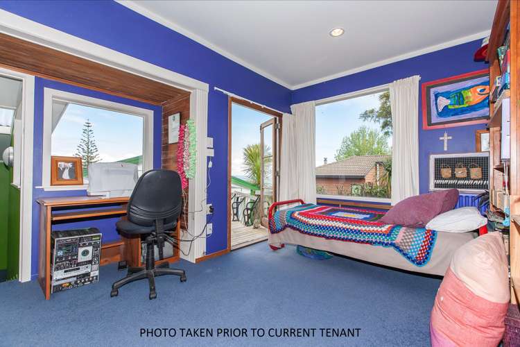 87 Victory Road Laingholm_10