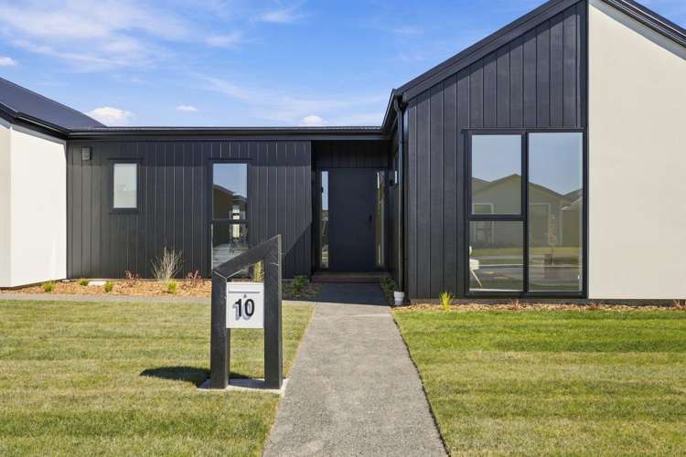 10 Dan Street Marshland_23
