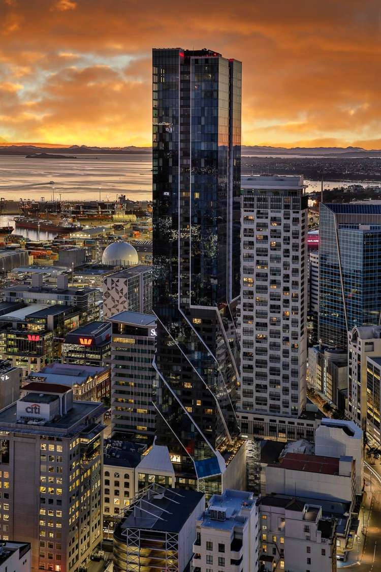 2102/10 Commerce Street Auckland Central_2