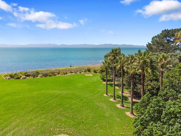 1650 East Coast Road Whakatiwai_16