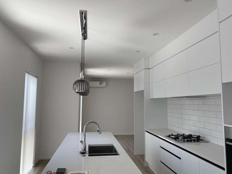 39D Connaught Street Blockhouse Bay_3