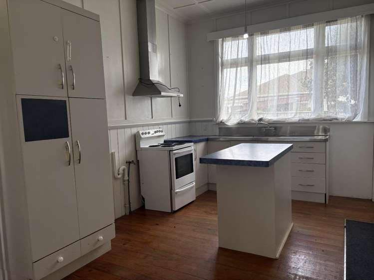 71 Sedcole Street Pahiatua_1