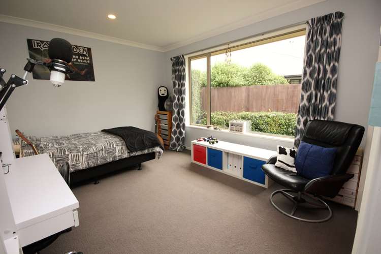 23 Pohutukawa Crescent Parklands_15