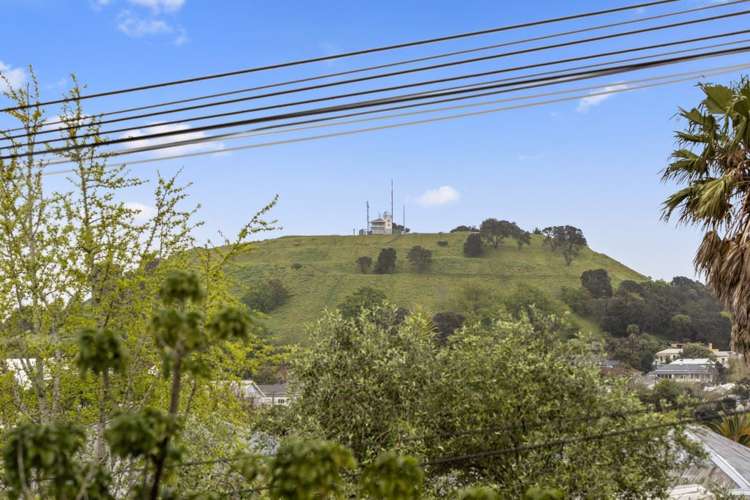 8/118 Vauxhall Road Narrow Neck_6