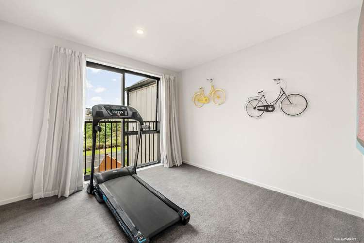 52 Arran Point Parade Orewa_17