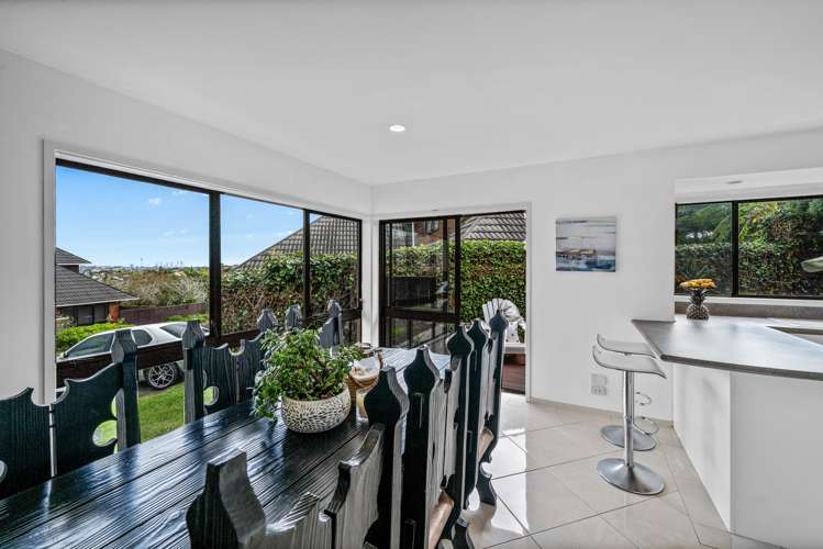 3/6 Waikato Place Saint Johns_21