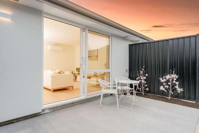 Sophisticated & new & easy-care