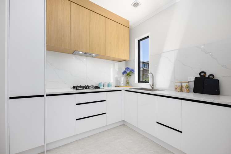 4 Koromeke Street Flat Bush_8