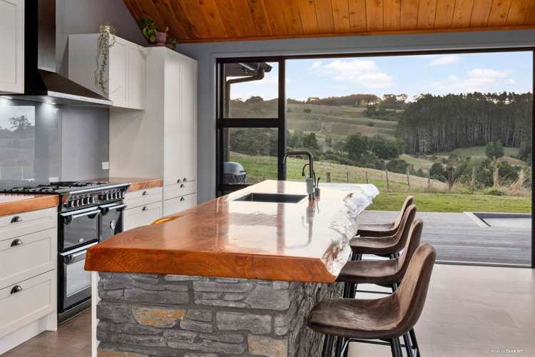 152 Highway 22 Pukekawa_19