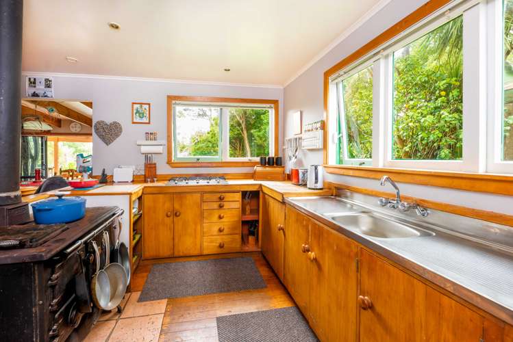 416 Pinehill Road Waimamaku_21