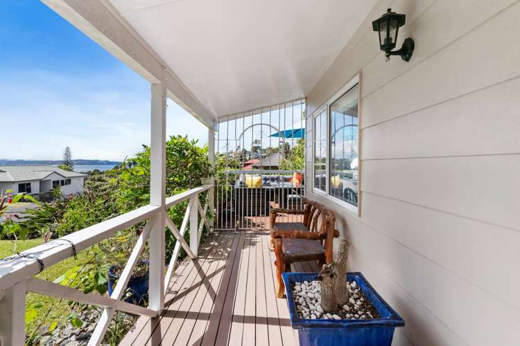 1 Kathy Terrace Stanmore Bay_7