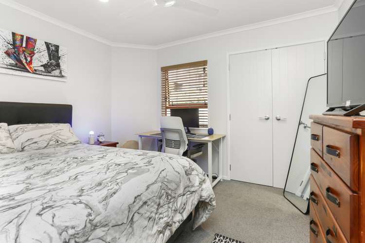 103h Glengarry Road Glen Eden_16