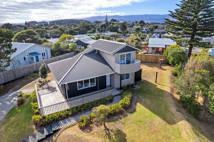 16A Karaka Street Otaki Beach_22