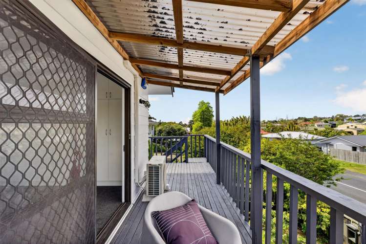 44 Kemp Road Massey_26