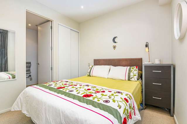 806/86 The Strand Parnell_4