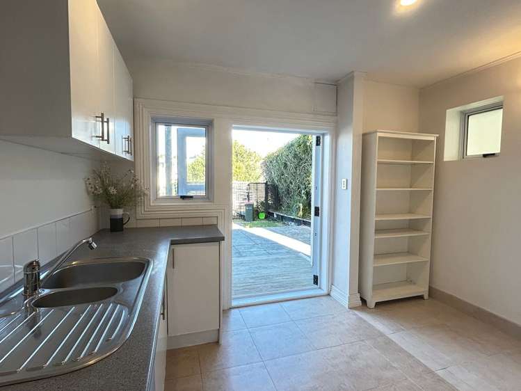 121 Bassett Road Remuera_14