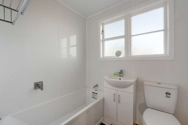 27 New Road Taumarunui_8