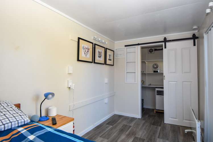 481 High Street South Carterton_17