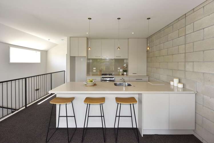 1/24 Dickens Street Addington_3