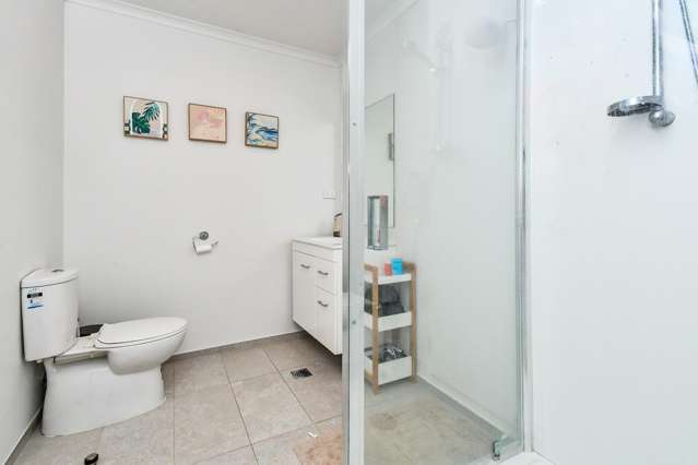 11 Saddleback Crescent Papakura_4