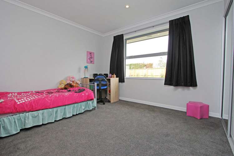 61 Masefield Drive Rolleston_12