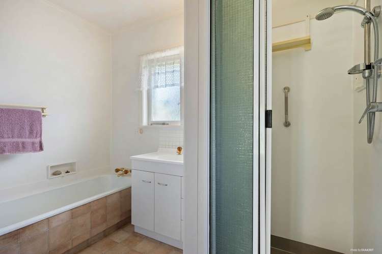 44 Glen Avenue Papatoetoe_14