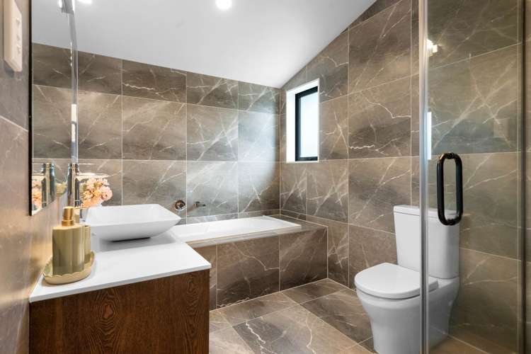 17 Chancellor Place Flat Bush_24