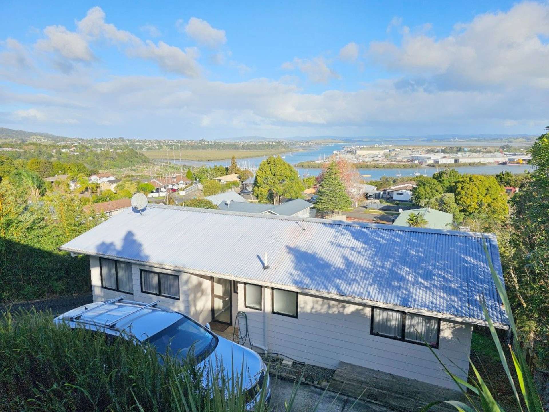 35B Eureka Place Parahaki_0